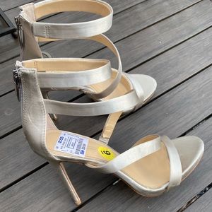 Imagine by Vince Camuto ivory heels shoes wedding